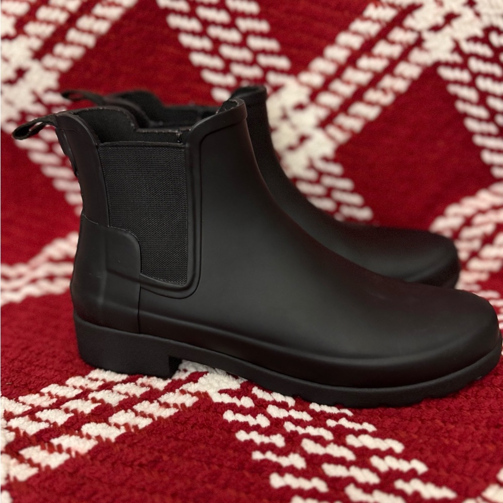 Hunter Original Waterproof Chelsea Rainboots, Black